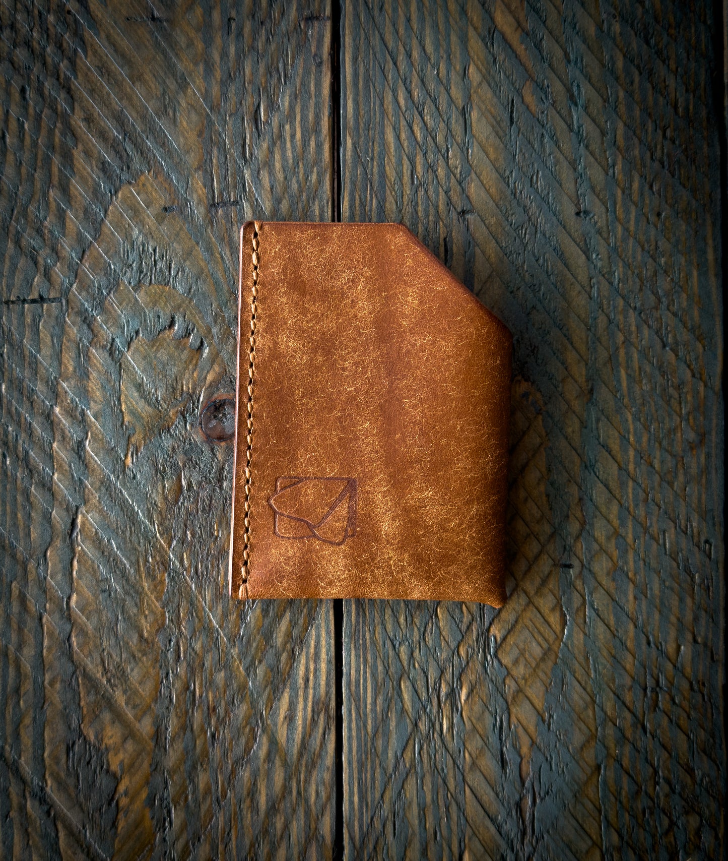 The Nomad - Ultra Minimalist Card Holder - Pueblo Walnut