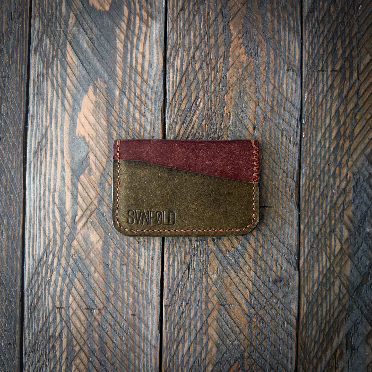 The Keystone V2 – Leather Card Holder - Pueblo Olive on Tobacco